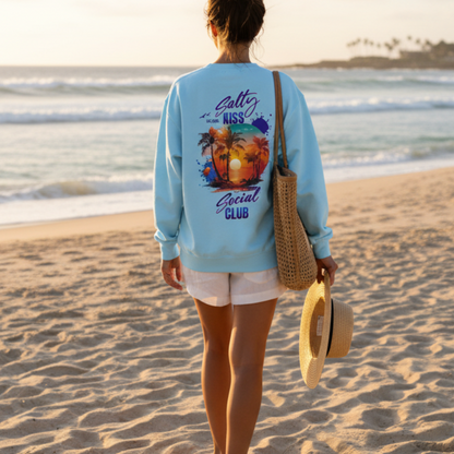 Beach lifestyle photo with sweatshirt